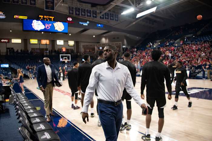 Bell served two seasons as a graduate assistant at GU and was recently the program's coordinator of basketball administration.